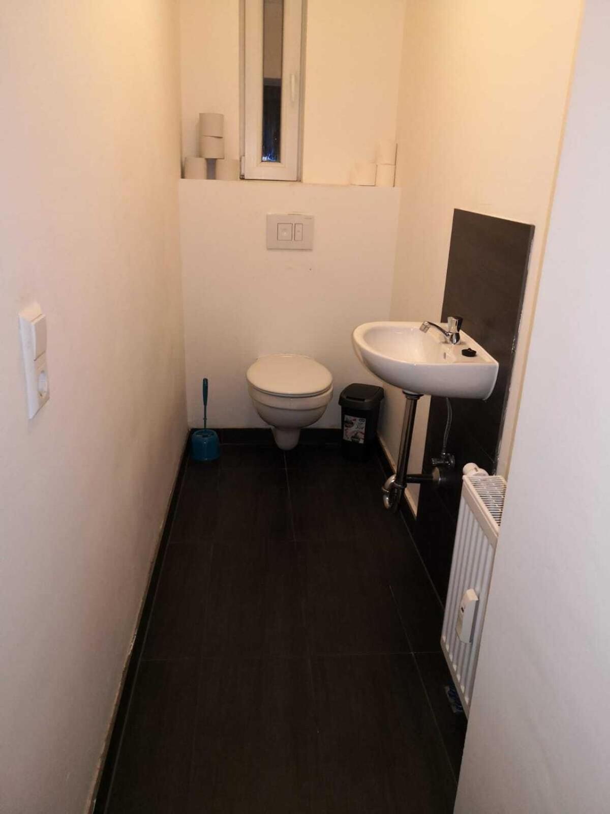 Hostel Im Medizinerviertel Halle  المظهر الخارجي الصورة